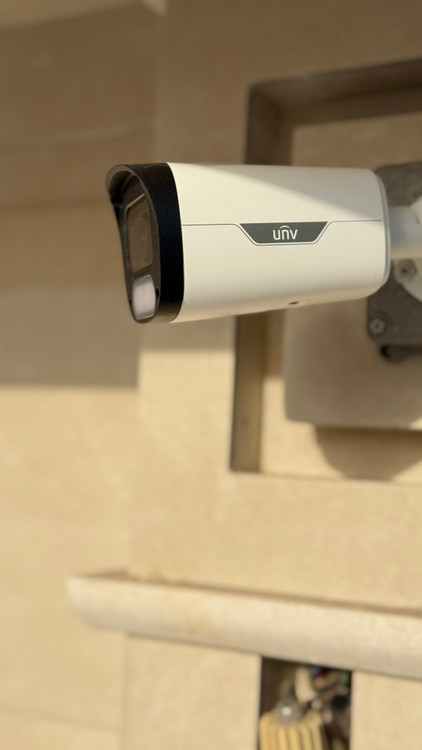 دوربین بولت یونی ویو مدل IPC2314LE-ADF28(40)KM-WP با وضوح ۴ مگاپیکسل و دید در شب