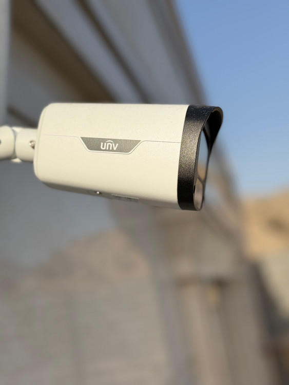 دوربین بولت یونی ویو مدل IPC2314LE-ADF28(40)KM-WP با وضوح ۴ مگاپیکسل و دید در شب