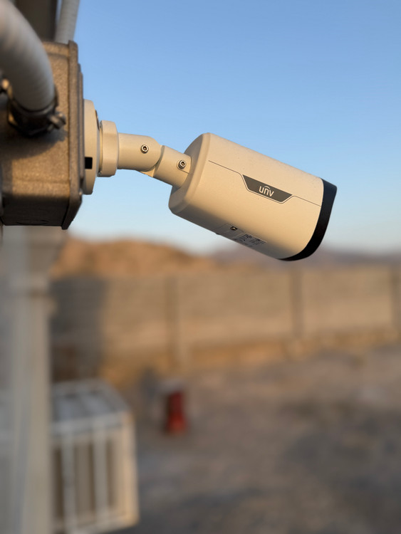 دوربین بولت یونی ویو مدل IPC2314LE-ADF28(40)KM-WP با وضوح ۴ مگاپیکسل و دید در شب